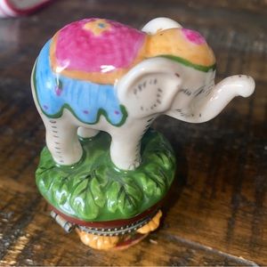 Circus Elephant CBK 1998 Ceramic Trinket Pill Box Vintage